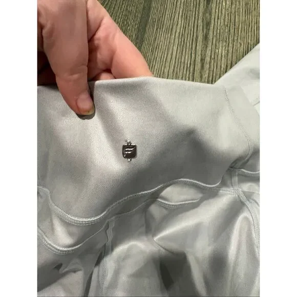 Fabletics Womens High Rise Athletic Leggings Yoga Workout Pull-On Silver Size M - Picture 8 of 9